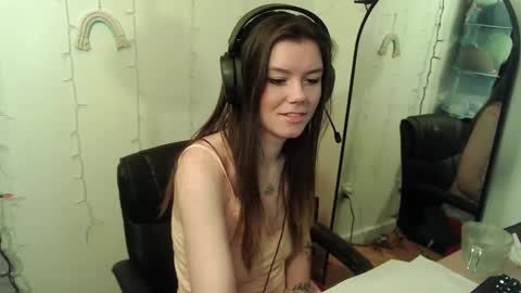 Snapshot of alina_nightshade chatting on 22, 12, 2024 Alina Nightshade online show from 22, 12, 2024