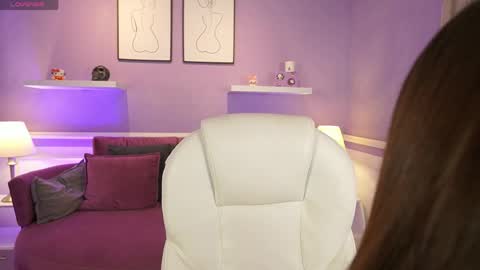 Alina Bennet online show from 9, 6, 2026