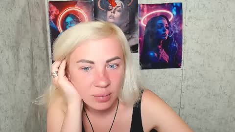 Snapshot of alinafrey_ chatting on 22, 5, 2026 Alina online show from 22, 5, 2026