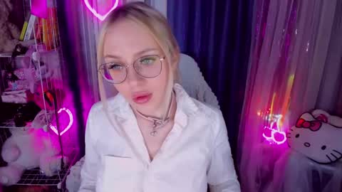 alinaocean online show from 30, 4, 2026
