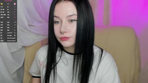 Snapshot of alinegreeeen chatting on 29, 1, 2025 Aline Greeeen online show from 29, 1, 2025