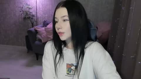 Aline Greeeen online show from 17, 10, 2025