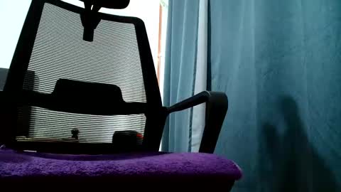 Snapshot of alinslut chatting on 20, 5, 2026 alinslut online show from 20, 5, 2026