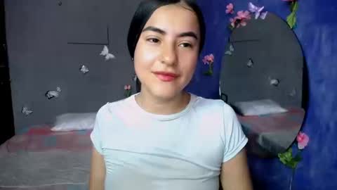 Snapshot of alis_jones__ chatting on 18, 9, 2025 Alis jines online show from 18, 9, 2025