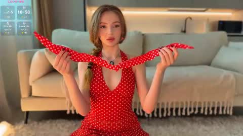 Alisa but you can call me Molli  online show from 10, 7, 2026