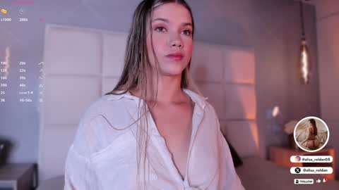 Snapshot of alisa_roldan chatting on 6, 12, 2024 online show from 6, 12, 2024