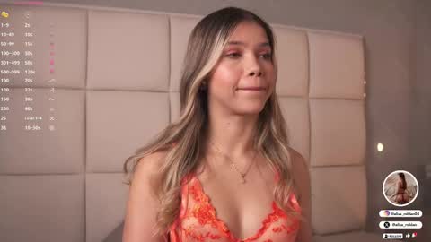 Snapshot of alisa_roldan chatting on 8, 3, 2025 online show from 8, 3, 2025