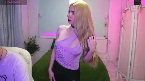 Alisa Aleks online show from 17, 4, 2026