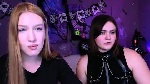 Snapshot of alisabliss chatting on 28, 10, 2025 Alisa online show from 28, 10, 2025