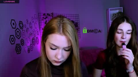 Snapshot of alisabliss chatting on 9, 11, 2025 Alisa online show from 9, 11, 2025