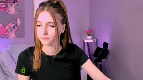 Snapshot of alisabliss chatting on 16, 11, 2025 Alisa online show from 16, 11, 2025