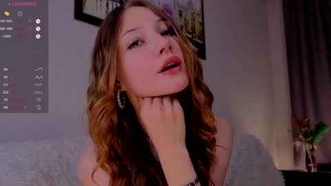 Snapshot of alisavine chatting on 6, 6, 2026 Alisa online show from 6, 6, 2026
