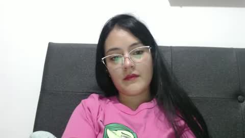 alisha_9997 online show from 17, 9, 2025