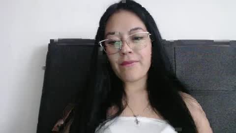 alisha_9997 online show from 1, 10, 2025