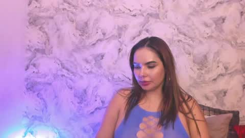 Snapshot of alisha_indira_ chatting on 20, 12, 2024 Andrea online show from 20, 12, 2024