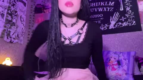 Snapshot of alisha_sky_ chatting on 25, 5, 2026 alisha_sky_ online show from 25, 5, 2026