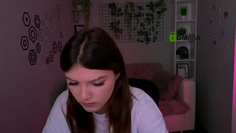 Snapshot of alishanoir chatting on 20, 5, 2026 Alisha online show from 20, 5, 2026