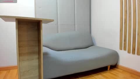           online show from 24, 11, 2025