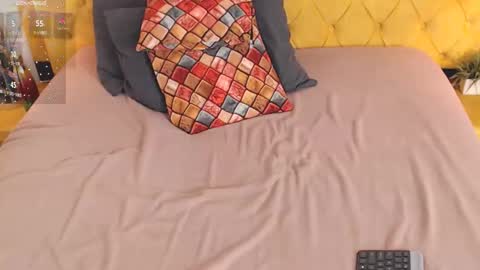 Snapshot of alishaweir chatting on 3, 12, 2025 Luna online show from 3, 12, 2025