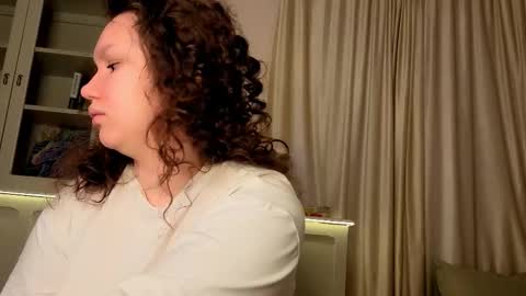 Alisia online show from 24, 2, 2026