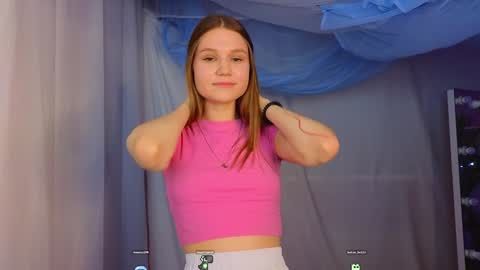 Alisia online show from 9, 1, 2025