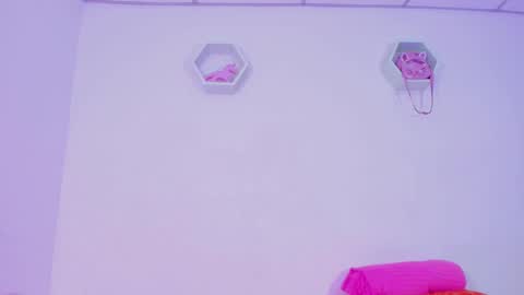 Alisia online show from 16, 12, 2024