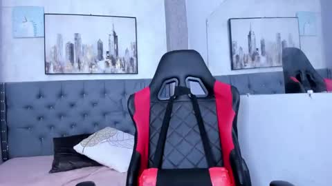 Snapshot of alissa_grace chatting on 4, 10, 2025 Alison online show from 4, 10, 2025