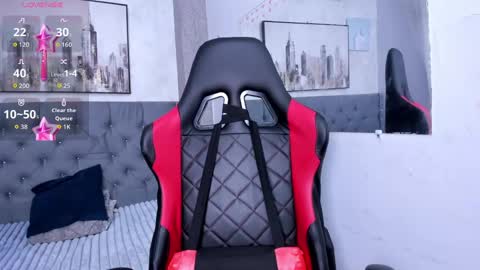 Snapshot of alissa_grace chatting on 12, 10, 2025 Alison online show from 12, 10, 2025