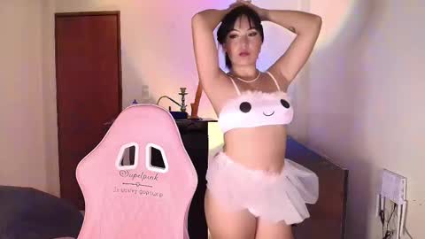 Snapshot of alissa_grey2 chatting on 17, 10, 2025 Alissa online show from 17, 10, 2025