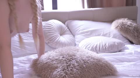 Alissa online show from 5, 3, 2025