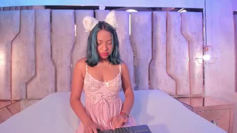 Snapshot of alisse_myers chatting on 28, 7, 2026 alisse_myers online show from 28, 7, 2026