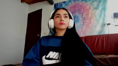 Alisson369  online show from 14, 11, 2025