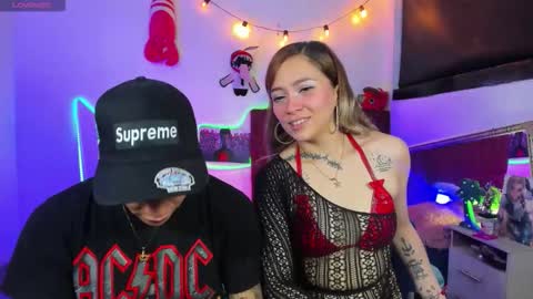 Snapshot of alisson_and_jhonny chatting on 2, 10, 2025 Aliandjho online show from 2, 10, 2025