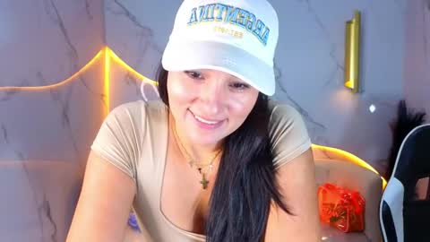alisson_tx_ online show from 20, 4, 2026