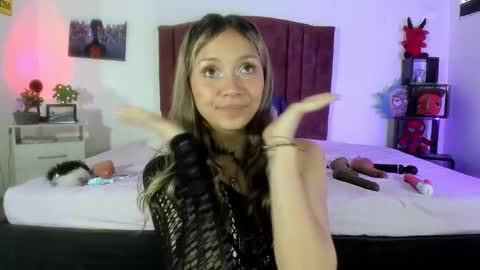 Alisson IG alisson zafiro27 online show from 15, 1, 2025