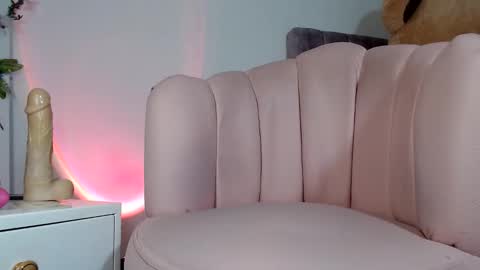Snapshot of alissonkisses chatting on 31, 12, 2024 alisson online show from 31, 12, 2024