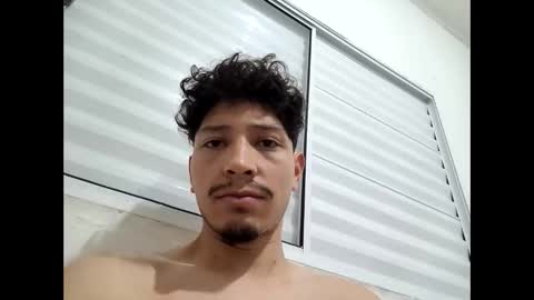 Snapshot of alissonvidal13 chatting on 22, 10, 2025 alissonvidal13 online show from 22, 10, 2025
