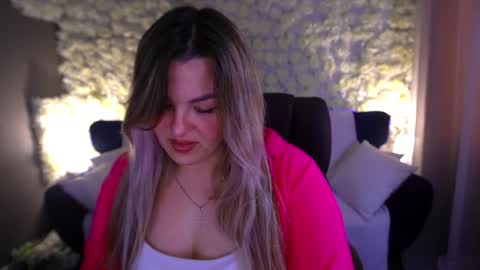 alissyagrayy online show from 13, 5, 2026