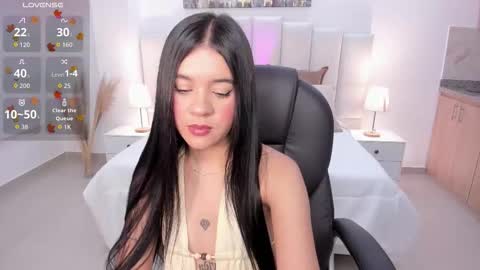 Snapshot of alix_nova chatting on 14, 11, 2025 alix online show from 14, 11, 2025