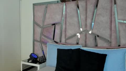 alix online show from 26, 10, 2025