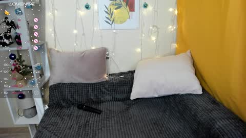 aliya_reid online show from 22, 12, 2024