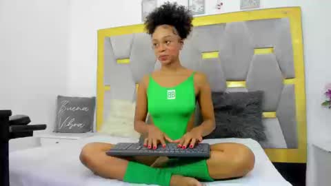 Aliyah... online show from 21, 3, 2026