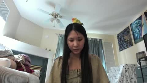 Alize Zaide online show from 12, 9, 2025