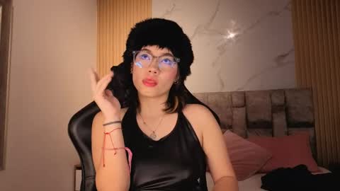 Snapshot of alkivamoon chatting on 29, 4, 2026 alkivamoon online show from 29, 4, 2026