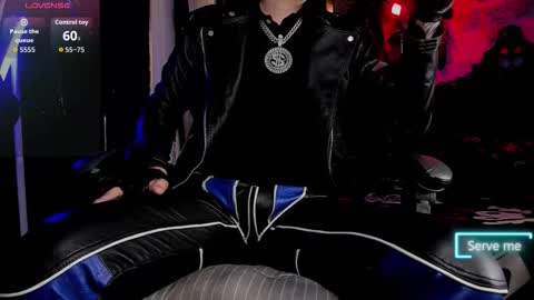   online show from 25, 11, 2025