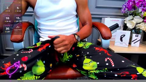                                 Help me reach 100 likes online show from 21, 12, 2024