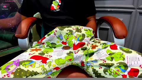                                 Help me reach 100 likes online show from 25, 12, 2024