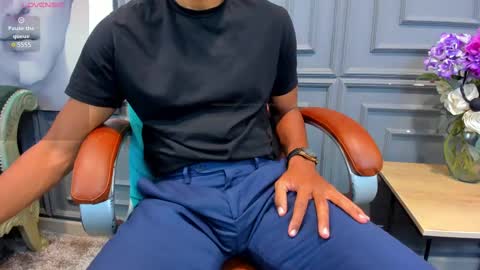                                 Help me reach 100 likes online show from 22, 2, 2025