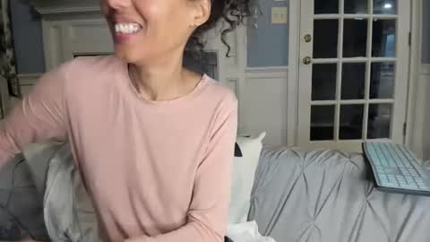 wishlist on bio online show from 3, 3, 2025