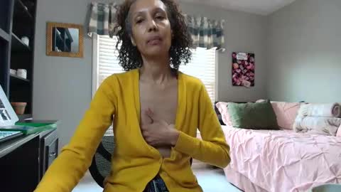 wishlist on bio online show from 31, 1, 2026